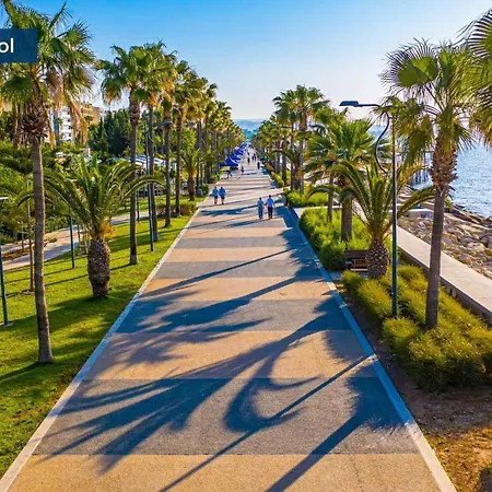 Nice In Bay W-