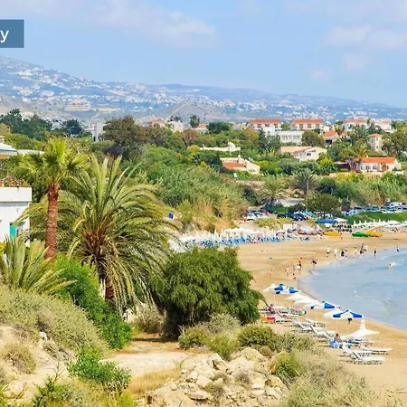 Nice In Bay W- * Pissouri